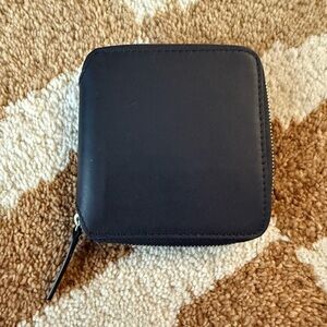 Square baggy leather zipper wallet